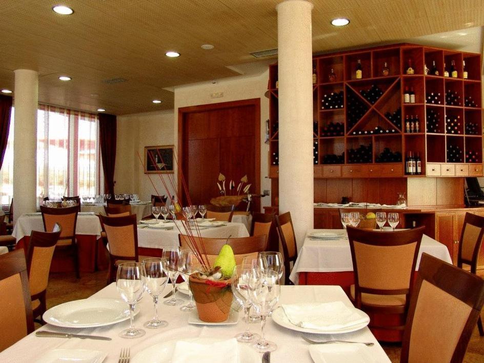 Complejo El Carrascal Otel Muñana Dış mekan fotoğraf